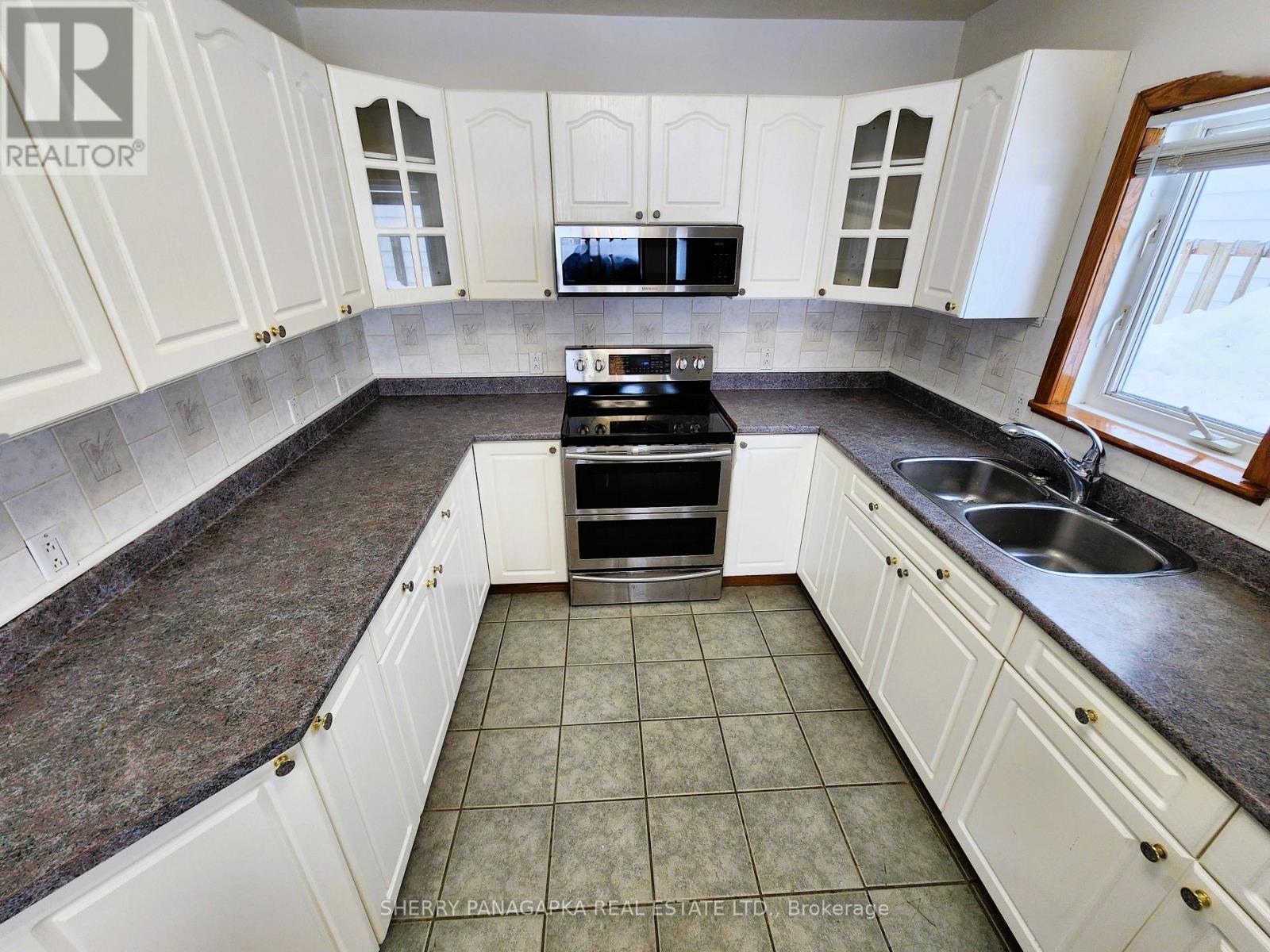 59 Mckelvie Avenue, Kirkland Lake, Ontario  P2N 2K6 - Photo 9 - T12685836