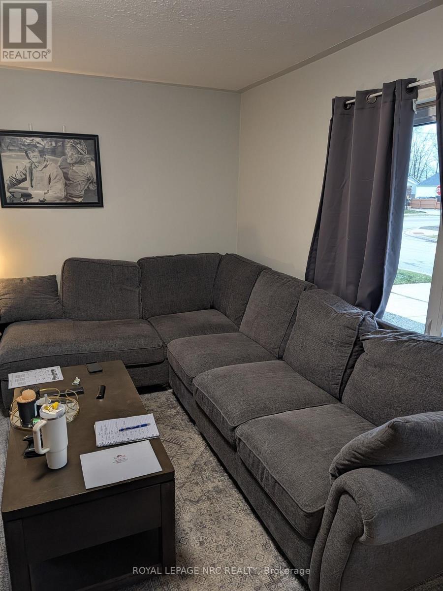 6 Nelles Road N, Welland, Ontario  L3B 2P2 - Photo 4 - X12685792