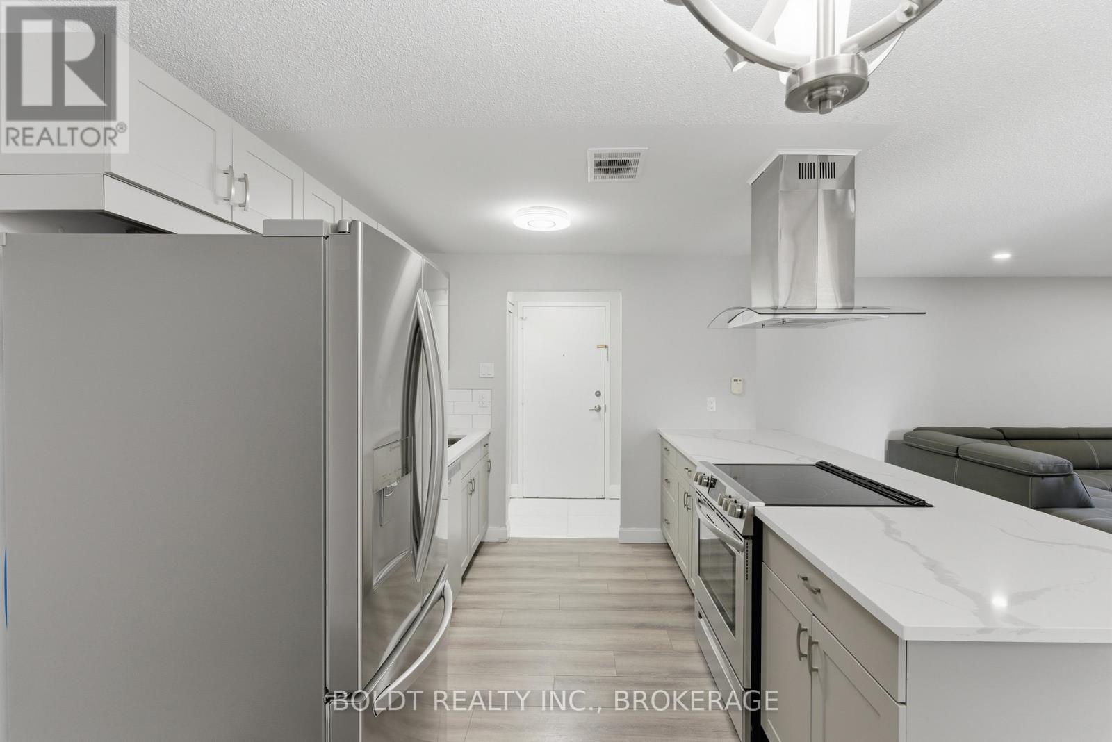 107 - 264 Grantham Avenue, St. Catharines (Carlton/bunting), Ontario  L2P 3H1 - Photo 7 - X12685904