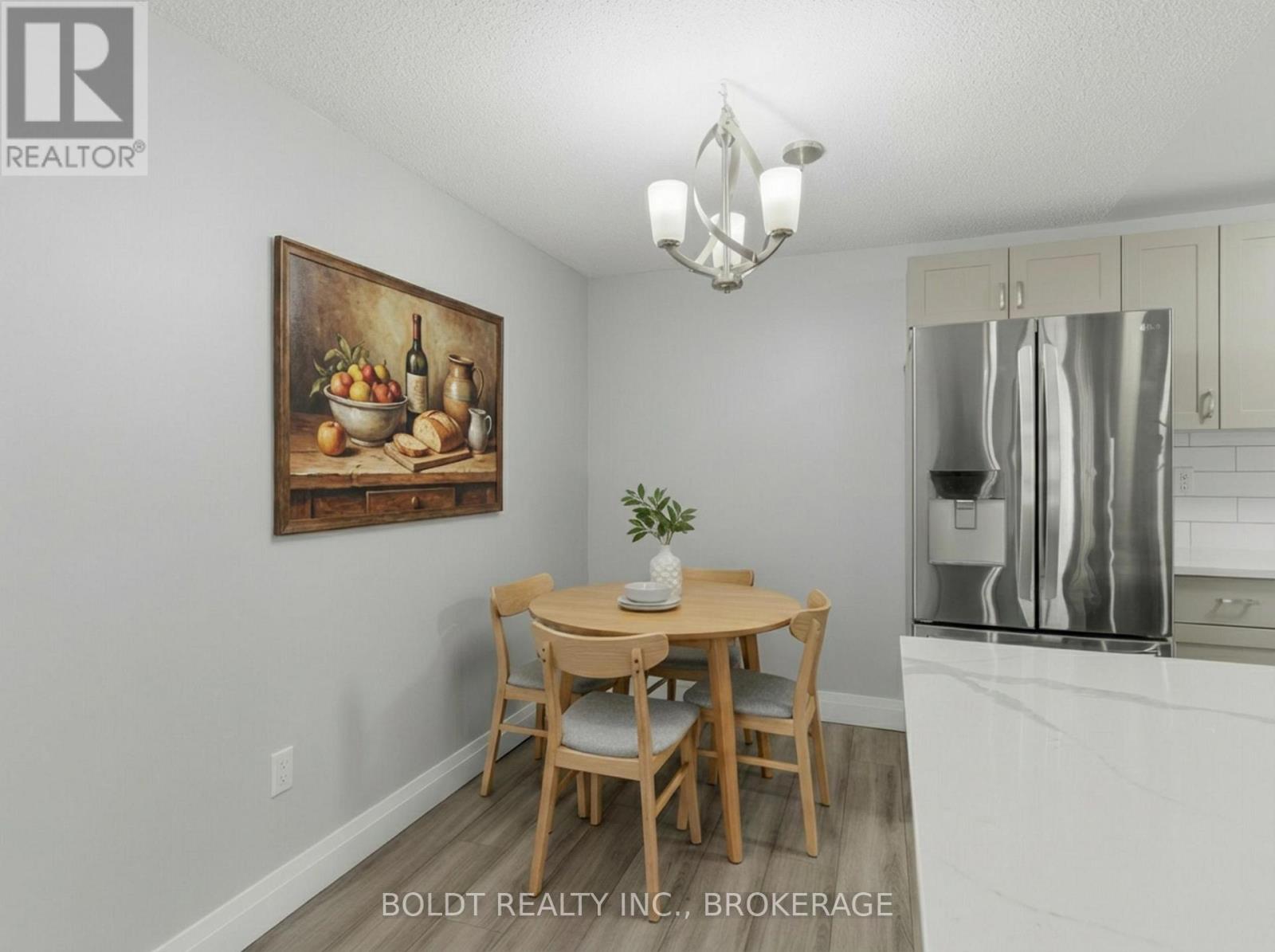 107 - 264 Grantham Avenue, St. Catharines (Carlton/bunting), Ontario  L2P 3H1 - Photo 8 - X12685904