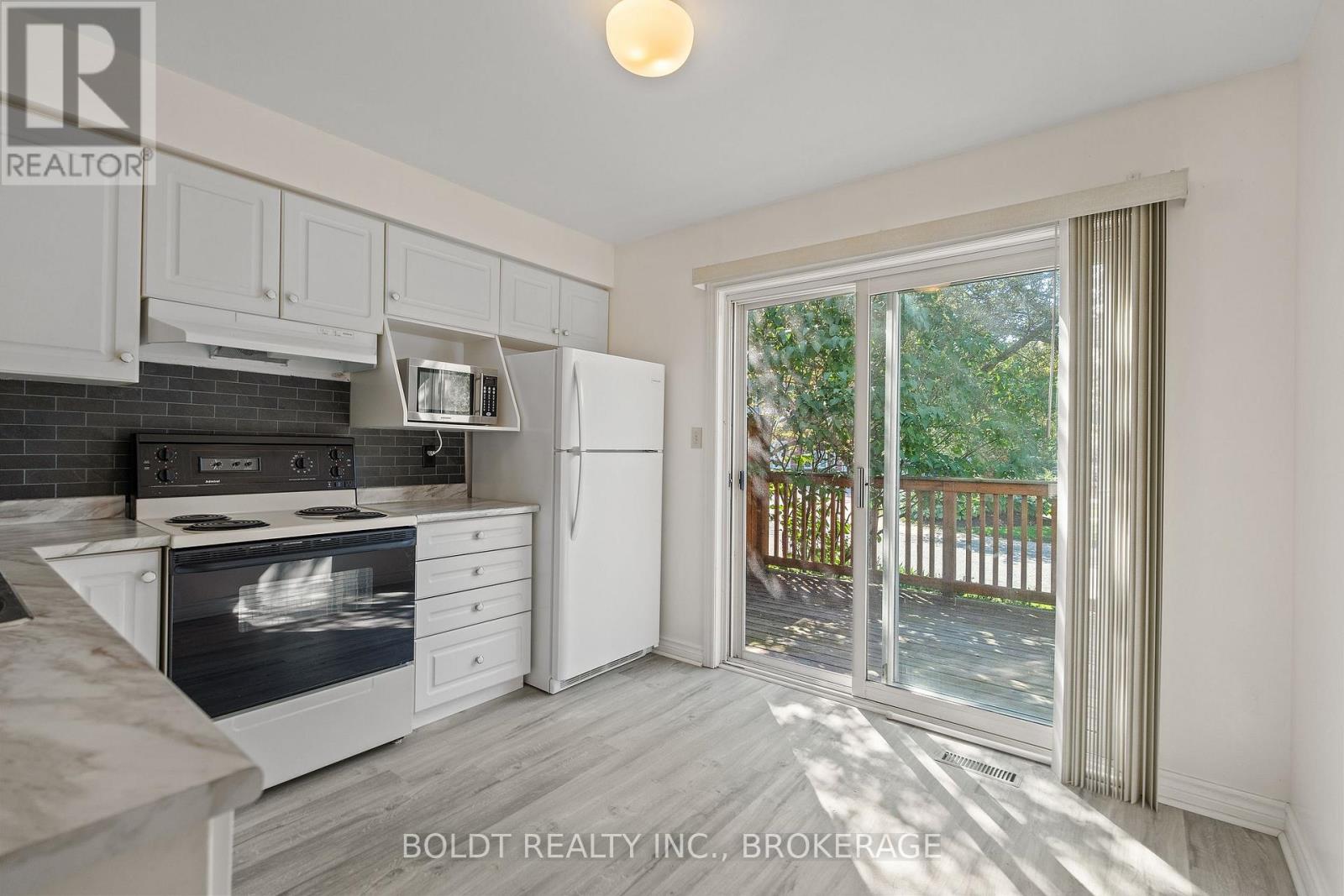 29 - 443 Nassau Street, Niagara-On-The-Lake, Ontario  L0S 1J0 - Photo 12 - X12685932