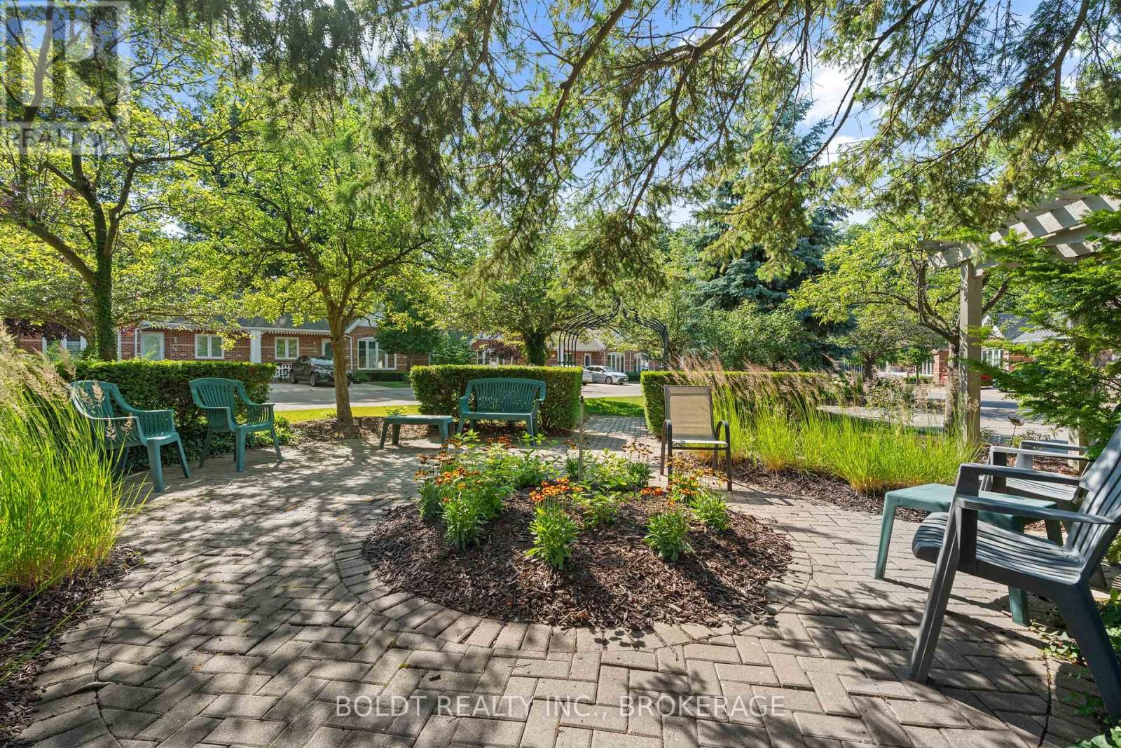 29 - 443 Nassau Street, Niagara-On-The-Lake, Ontario  L0S 1J0 - Photo 23 - X12685932