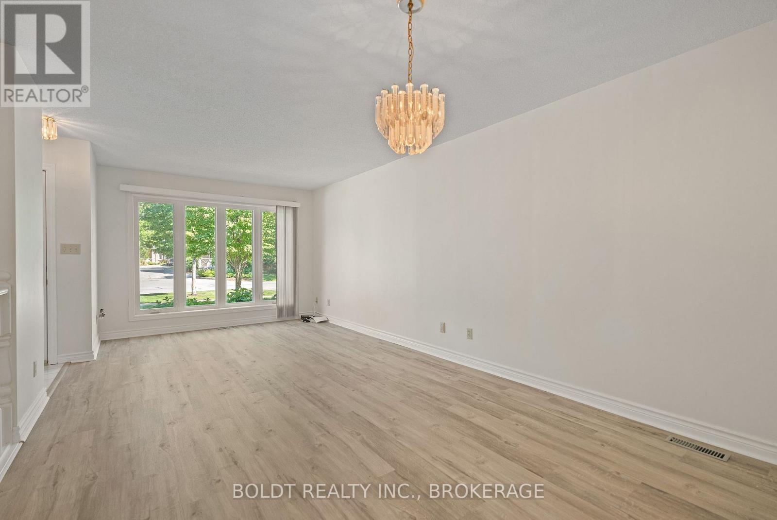 29 - 443 Nassau Street, Niagara-On-The-Lake, Ontario  L0S 1J0 - Photo 7 - X12685932