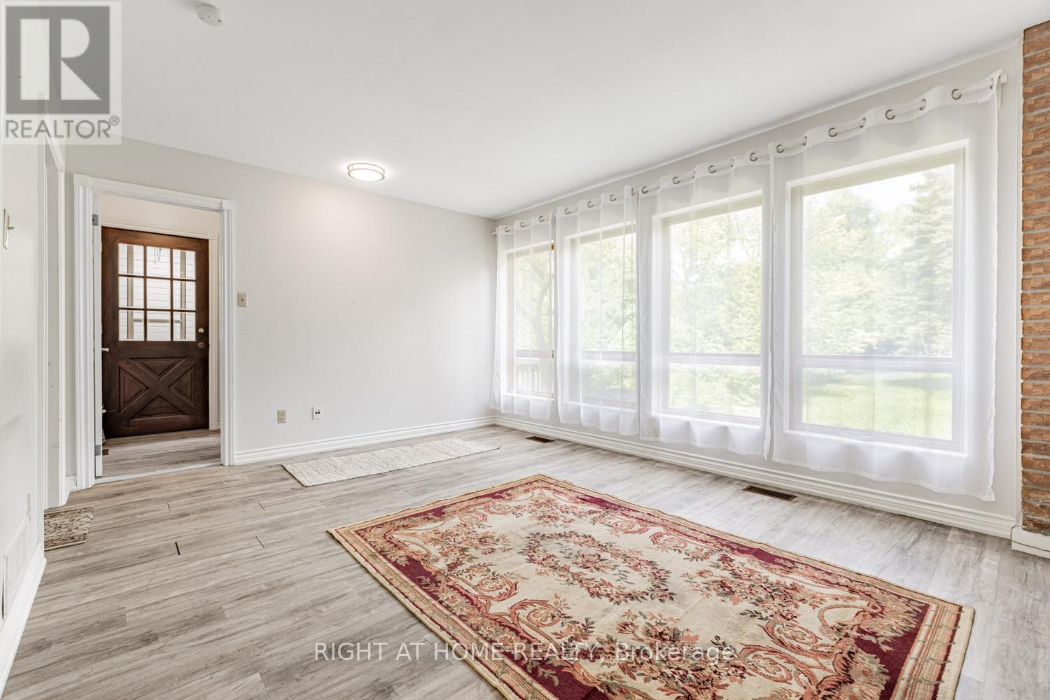 144 Wedgewood Drive, Toronto, Ontario  M2M 2H7 - Photo 10 - C12143089