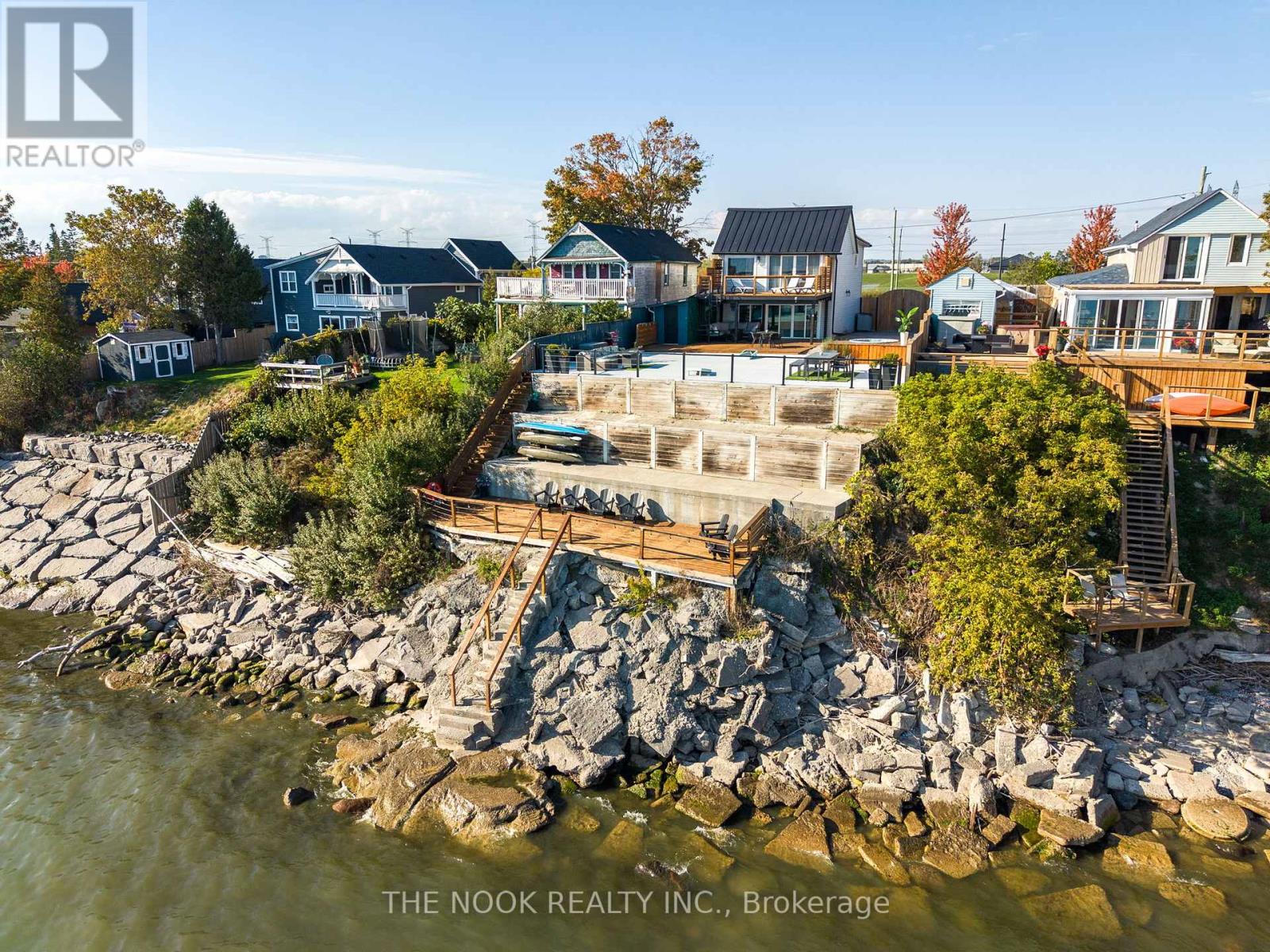 74 East Beach Road, Clarington, Ontario  L1C 3K3 - Photo 3 - E12685834