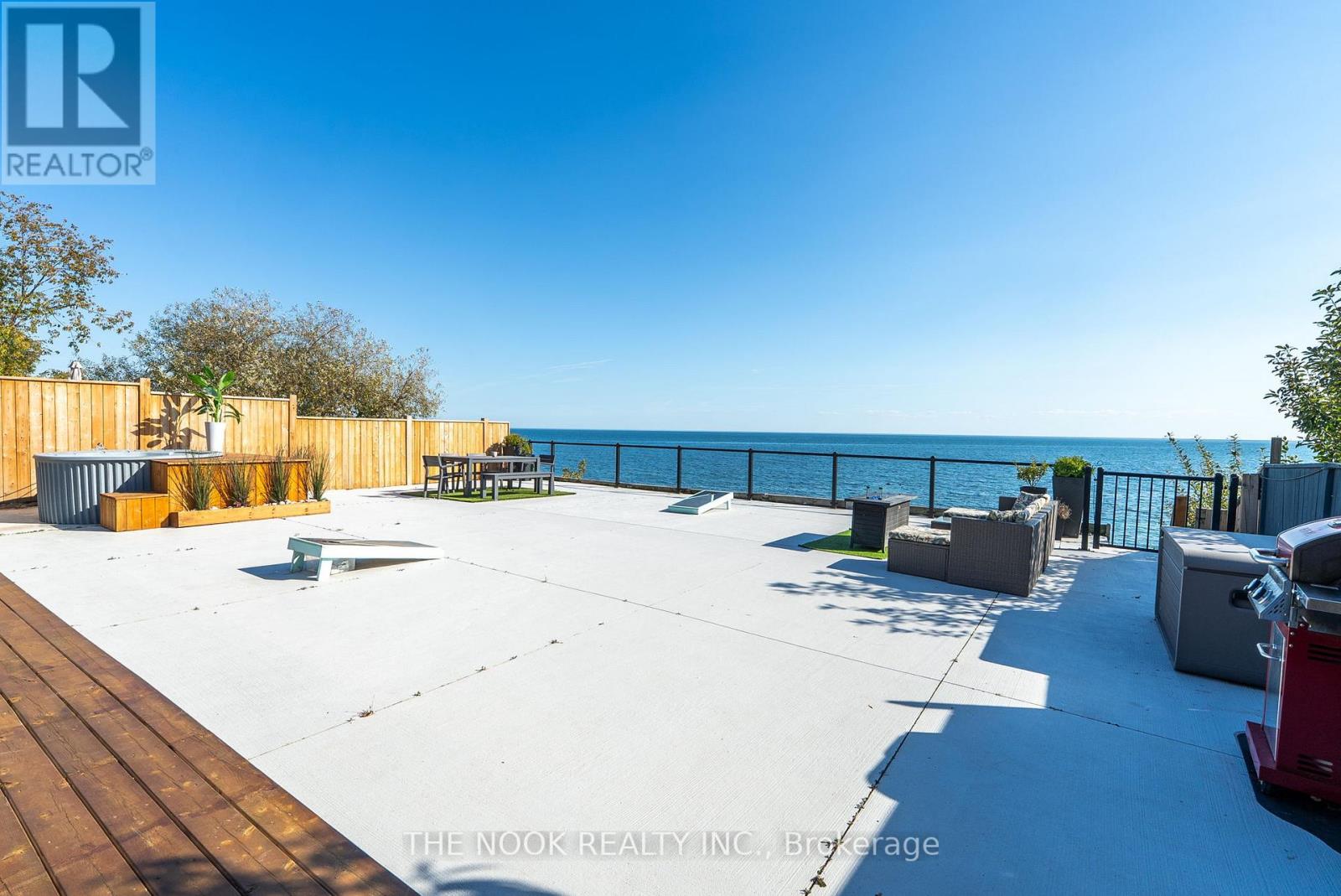 74 East Beach Road, Clarington, Ontario  L1C 3K3 - Photo 7 - E12685834