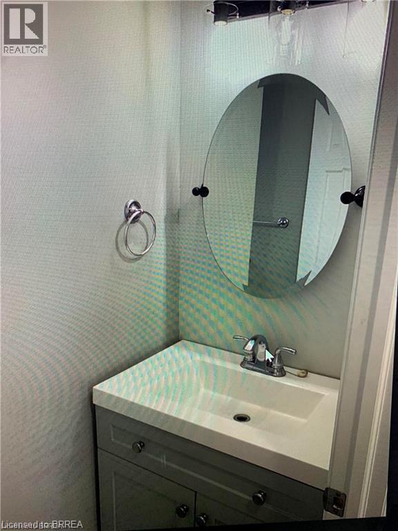 148 Wilkes Street, Brantford, Ontario  N3T 4W3 - Photo 10 - 40797451