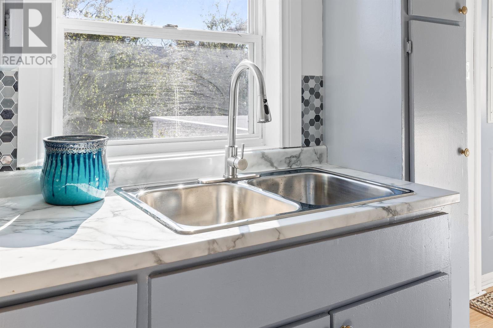 439b Notre Dame Street, Summerside, Prince Edward Island  C1N 1S8 - Photo 10 - 202600580