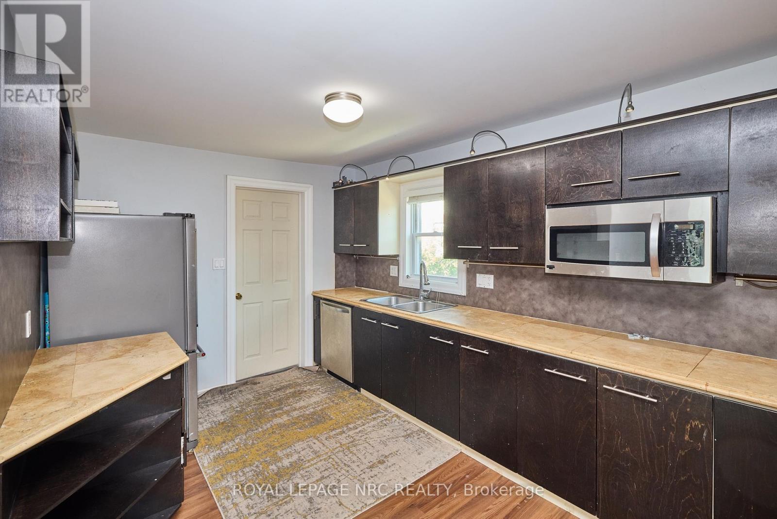 557 Geneva Street, St. Catharines, Ontario  L2N 2J1 - Photo 16 - X12547068