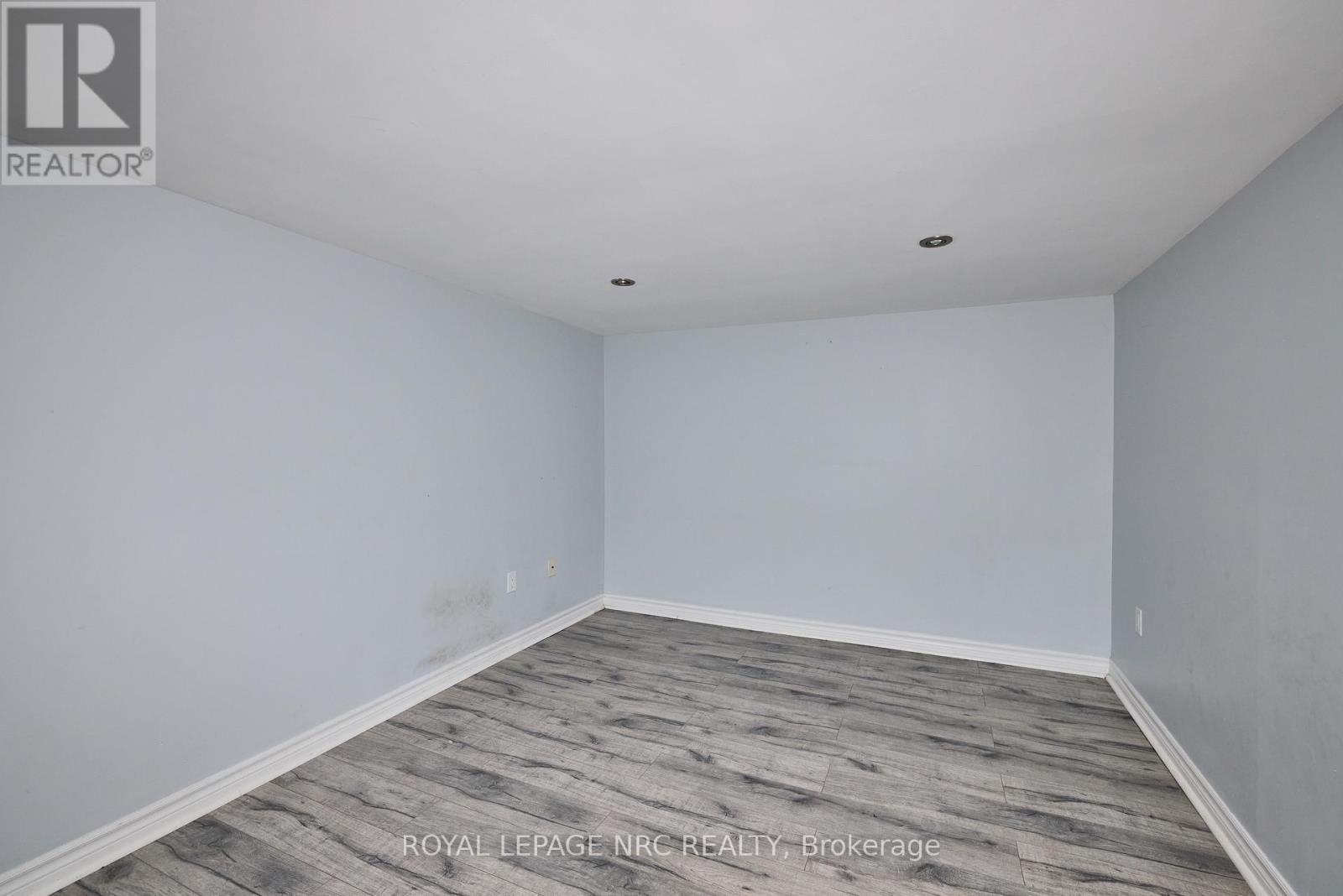 557 Geneva Street, St. Catharines, Ontario  L2N 2J1 - Photo 47 - X12547068