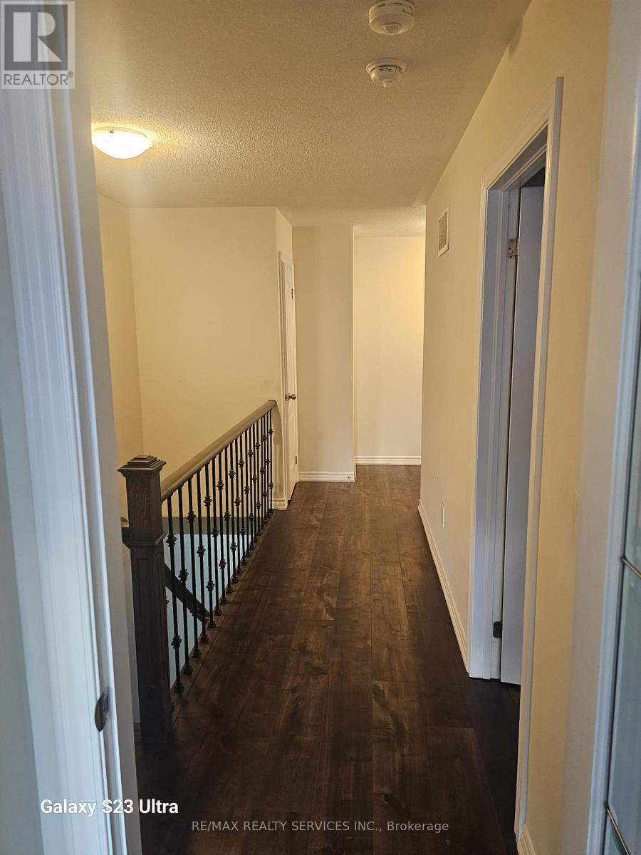 7 Dawn Lane, Caledon, Ontario  L7C 2E9 - Photo 14 - W12653580