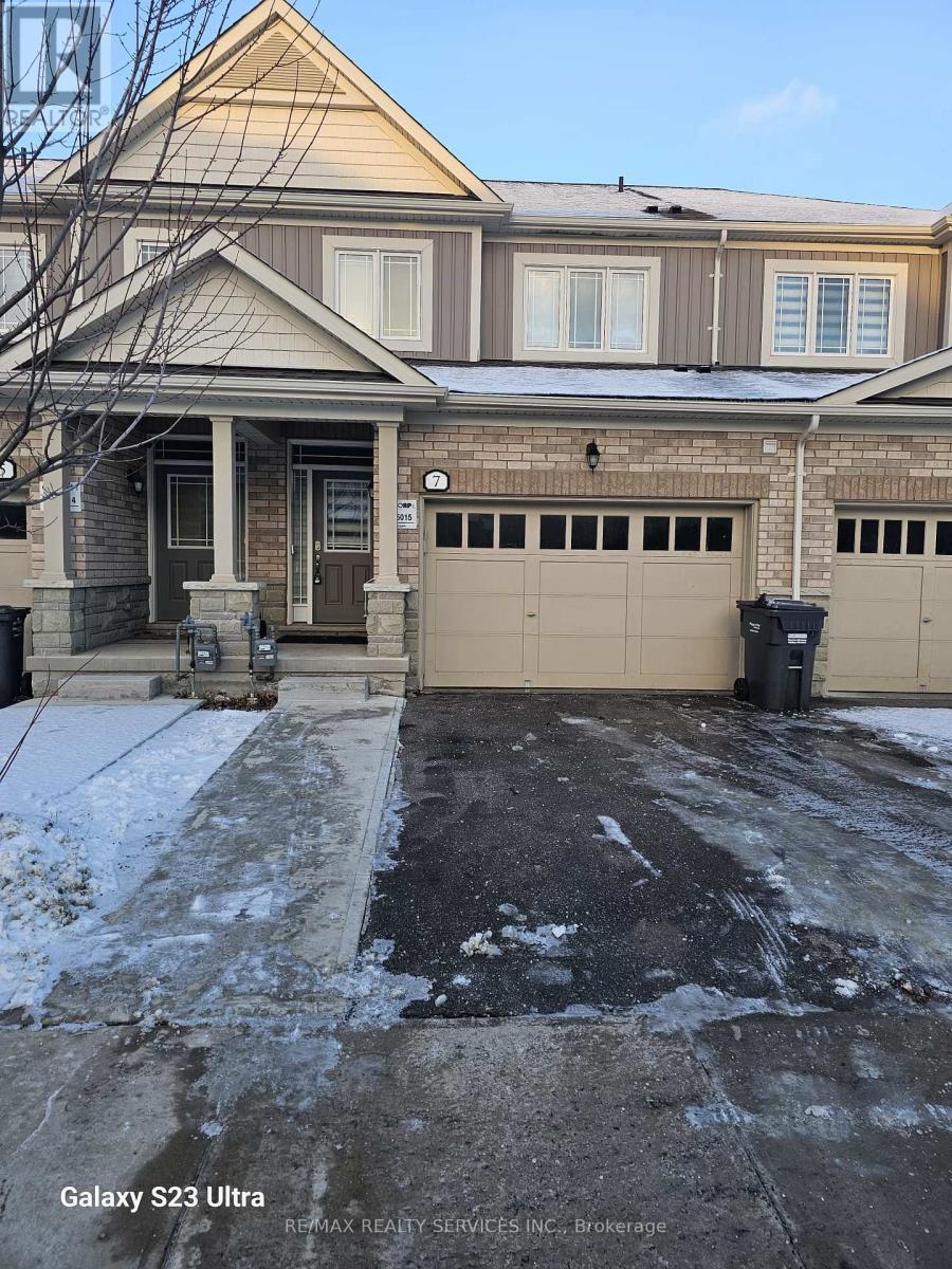 7 Dawn Lane, Caledon, Ontario  L7C 2E9 - Photo 5 - W12653580