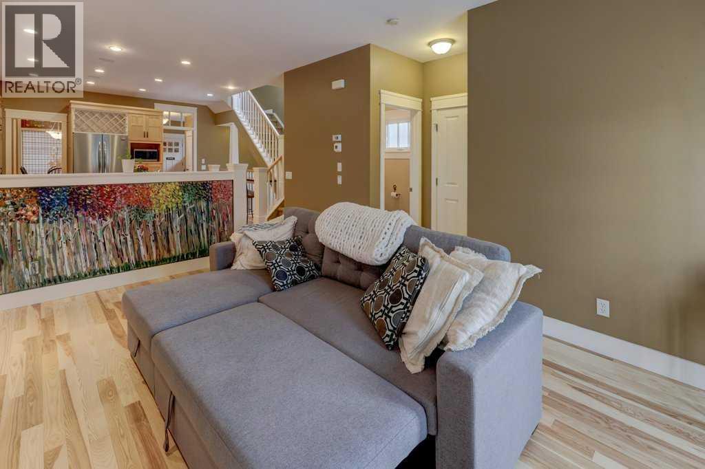 2511 18 Street Nw, Calgary, Alberta  T2M 3T7 - Photo 10 - A2276629