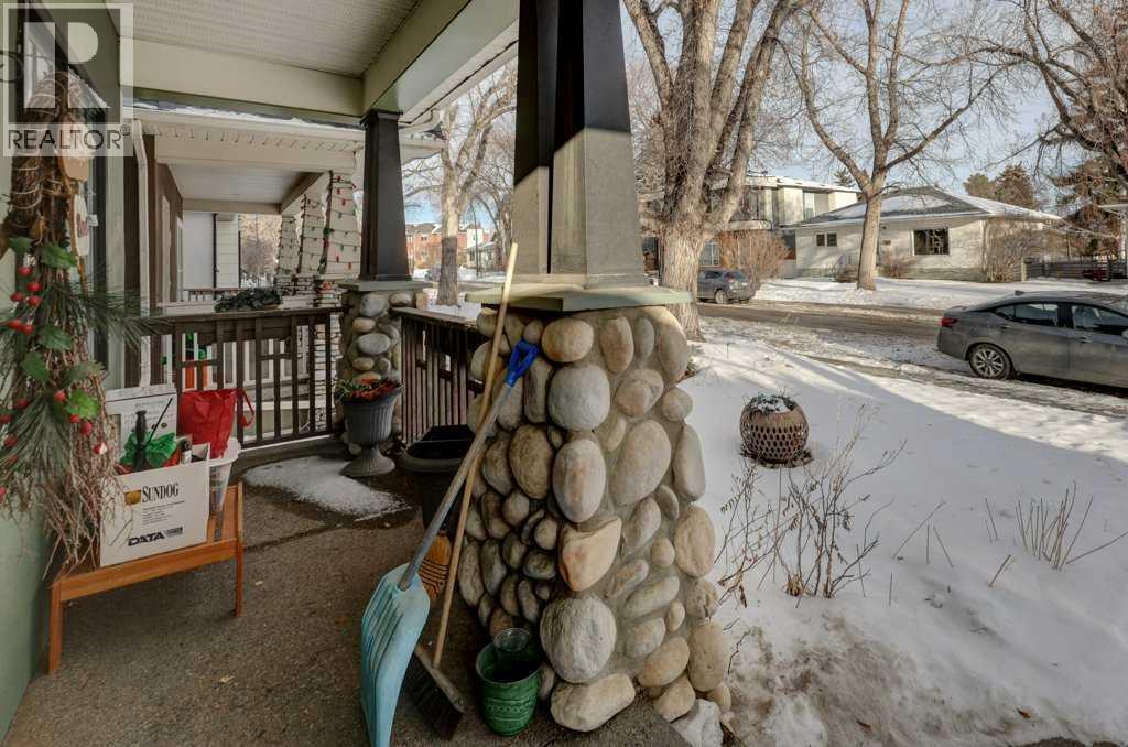 2511 18 Street Nw, Calgary, Alberta  T2M 3T7 - Photo 2 - A2276629