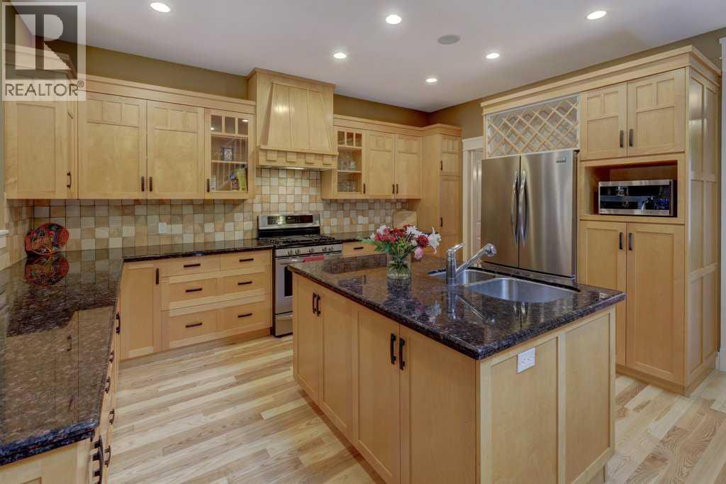 2511 18 Street Nw, Calgary, Alberta  T2M 3T7 - Photo 5 - A2276629