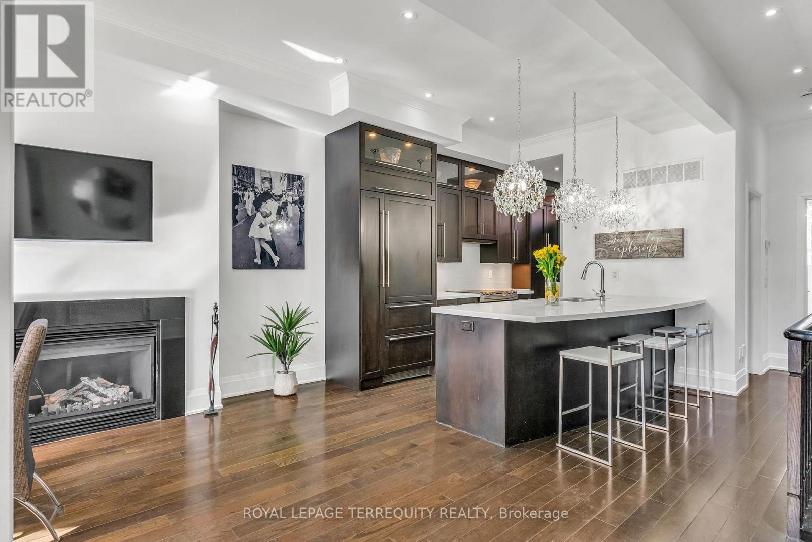 285 Lisgar Street, Toronto, Ontario  M6J 3H1 - Photo 1 - C12685798