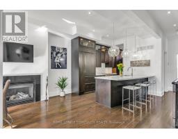 285 LISGAR STREET, Toronto, Ontario