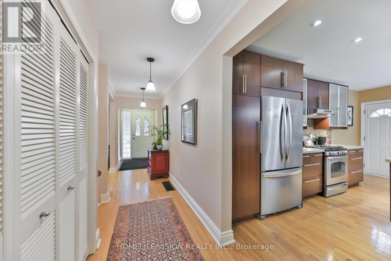 55 Banstock Drive, Toronto, Ontario  M2K 2H7 - Photo 11 - C12685922