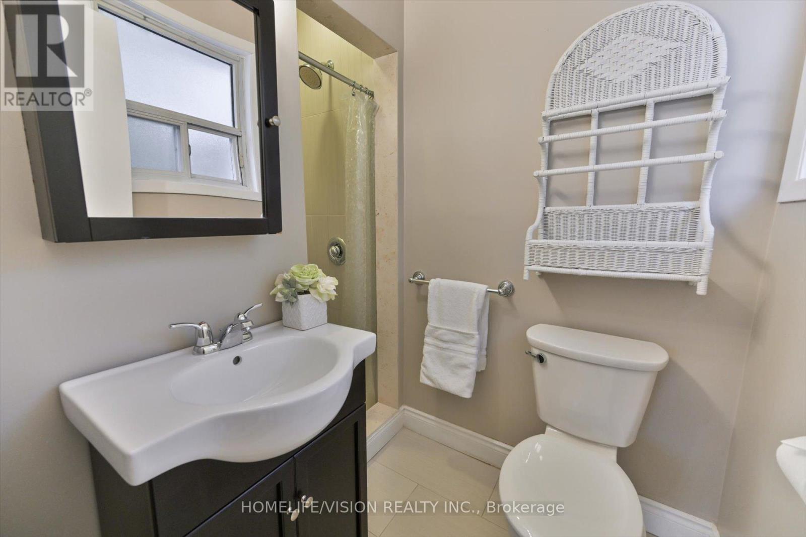 55 Banstock Drive, Toronto, Ontario  M2K 2H7 - Photo 21 - C12685922