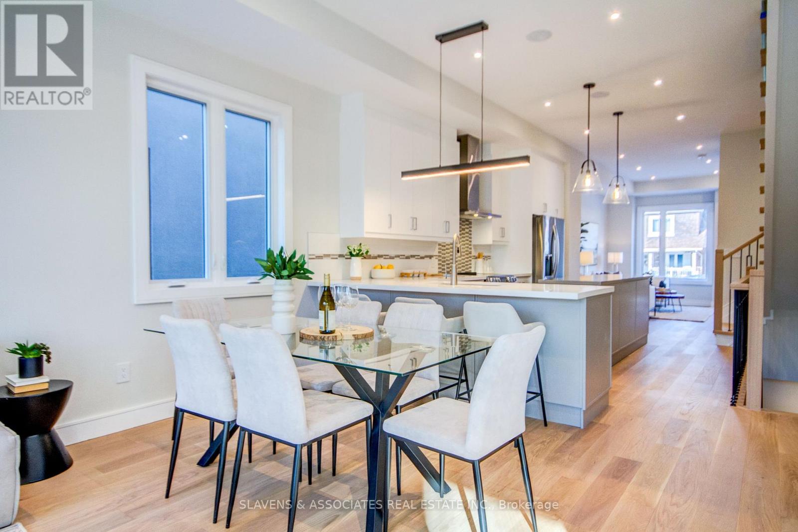 3c Linton Avenue, Toronto, Ontario  M1N 1W5 - Photo 12 - E12685830