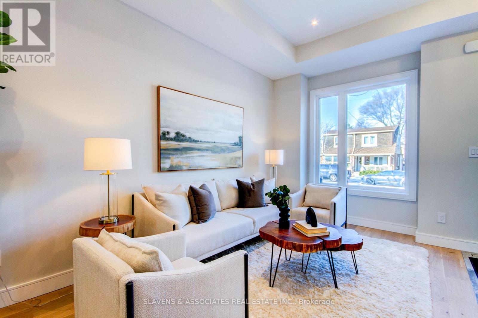 3c Linton Avenue, Toronto, Ontario  M1N 1W5 - Photo 5 - E12685830