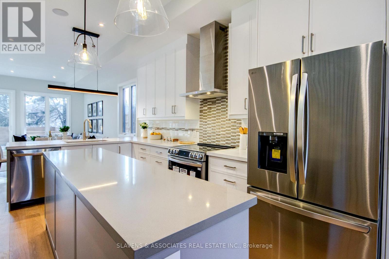 3c Linton Avenue, Toronto, Ontario  M1N 1W5 - Photo 7 - E12685830