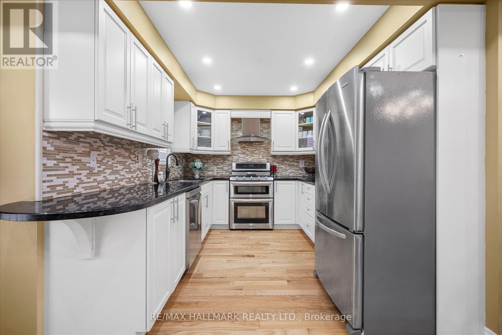 3358c Kingston Road, Toronto, Ontario  M1M 1R2 - Photo 11 - E12685862