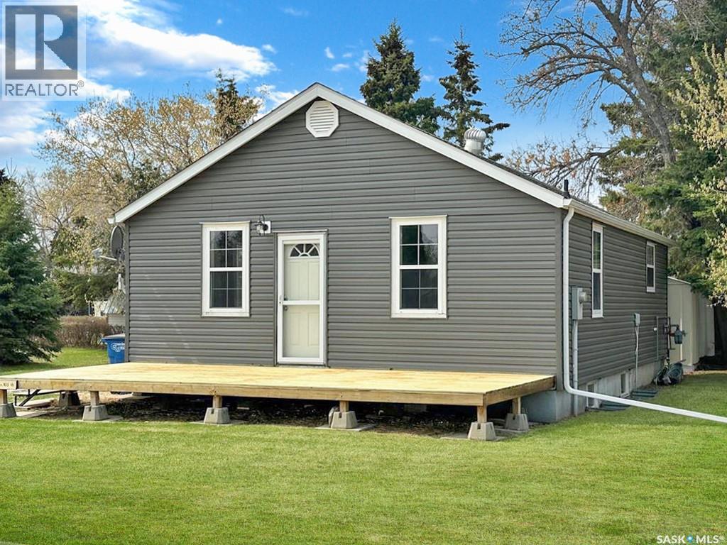 103 1st Street W, Meath Park, Saskatchewan  S0J 1T0 - Photo 2 - SK026617