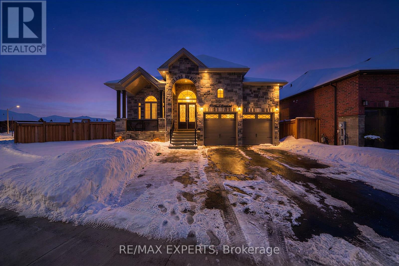 9 WOOD CRESCENT, Essa, Ontario