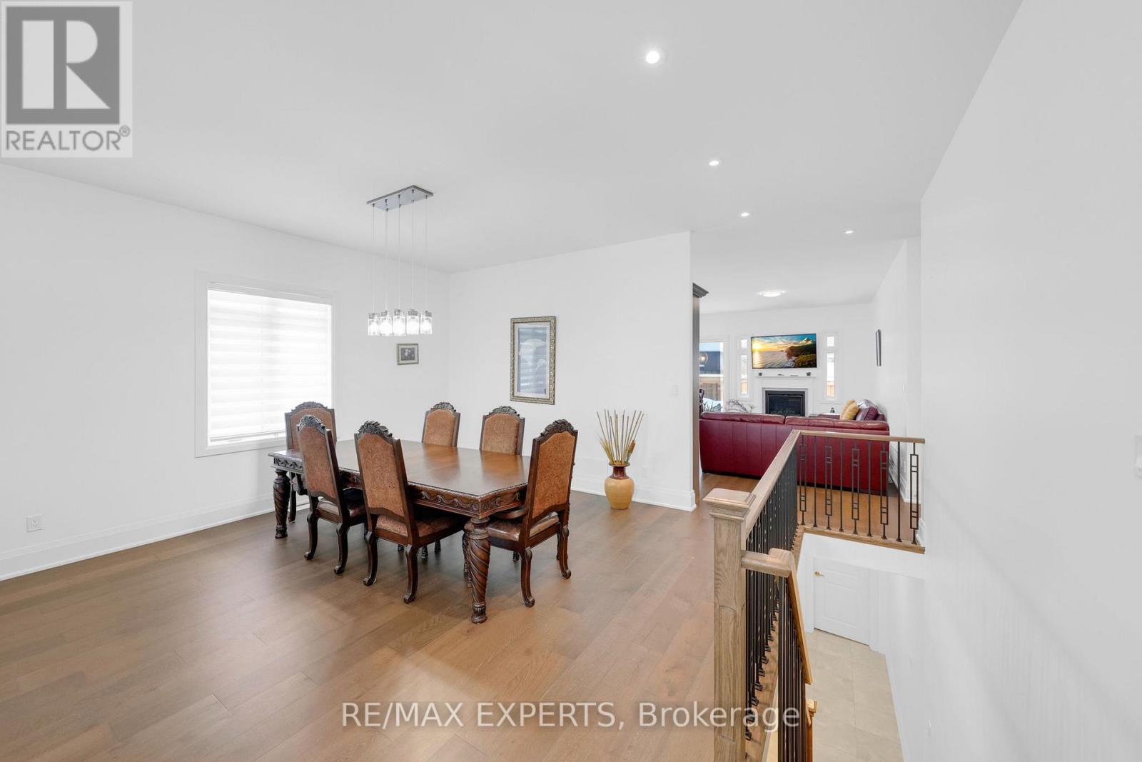 9 Wood Crescent, Essa, Ontario  L3W 0M5 - Photo 10 - N12685804