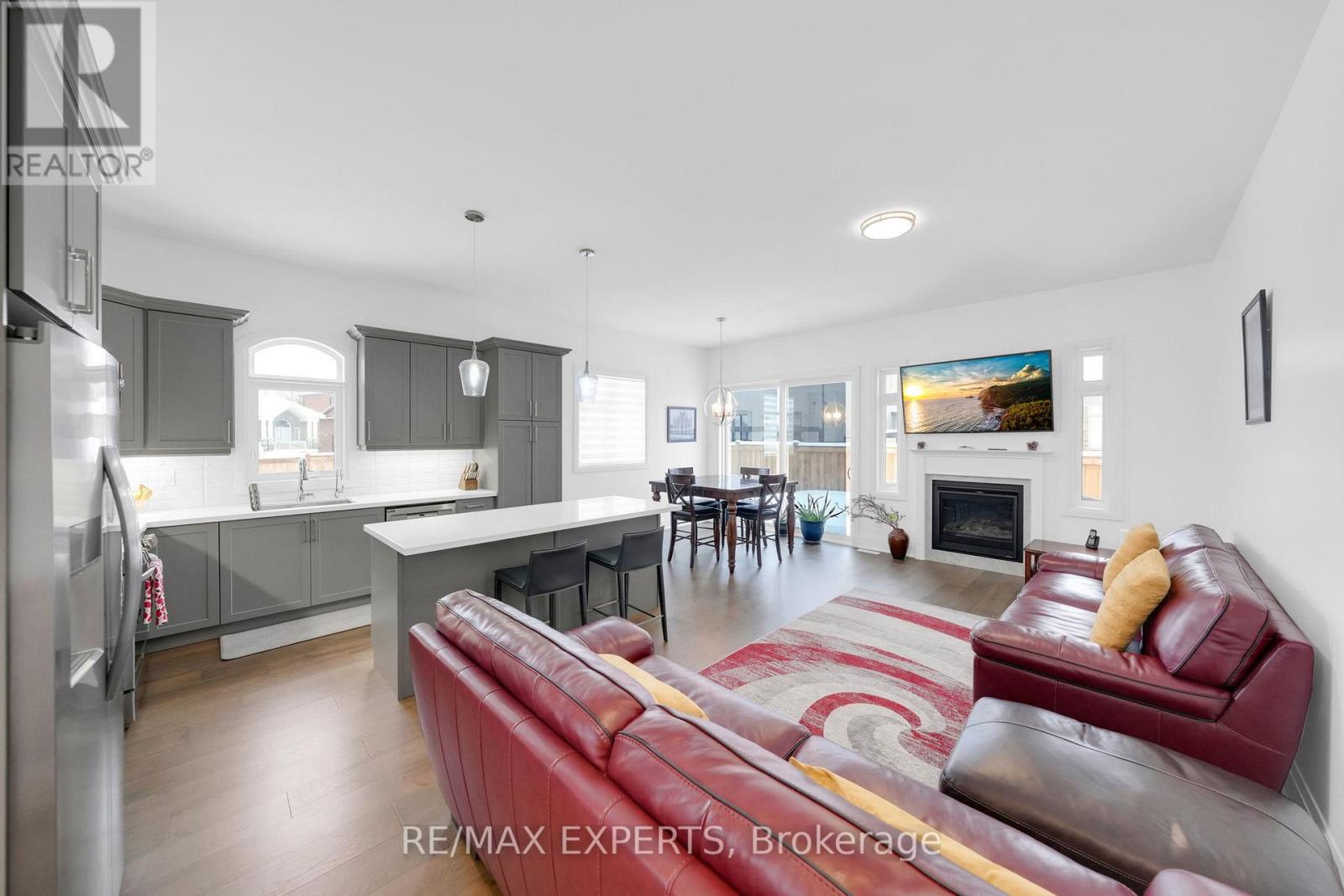 9 Wood Crescent, Essa, Ontario  L3W 0M5 - Photo 17 - N12685804