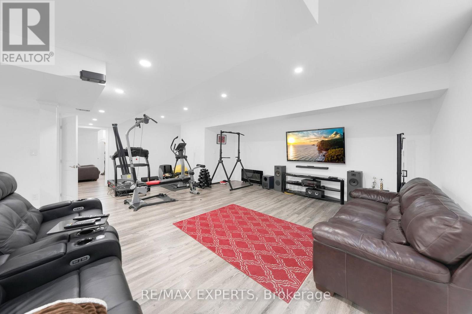 9 Wood Crescent, Essa, Ontario  L3W 0M5 - Photo 34 - N12685804