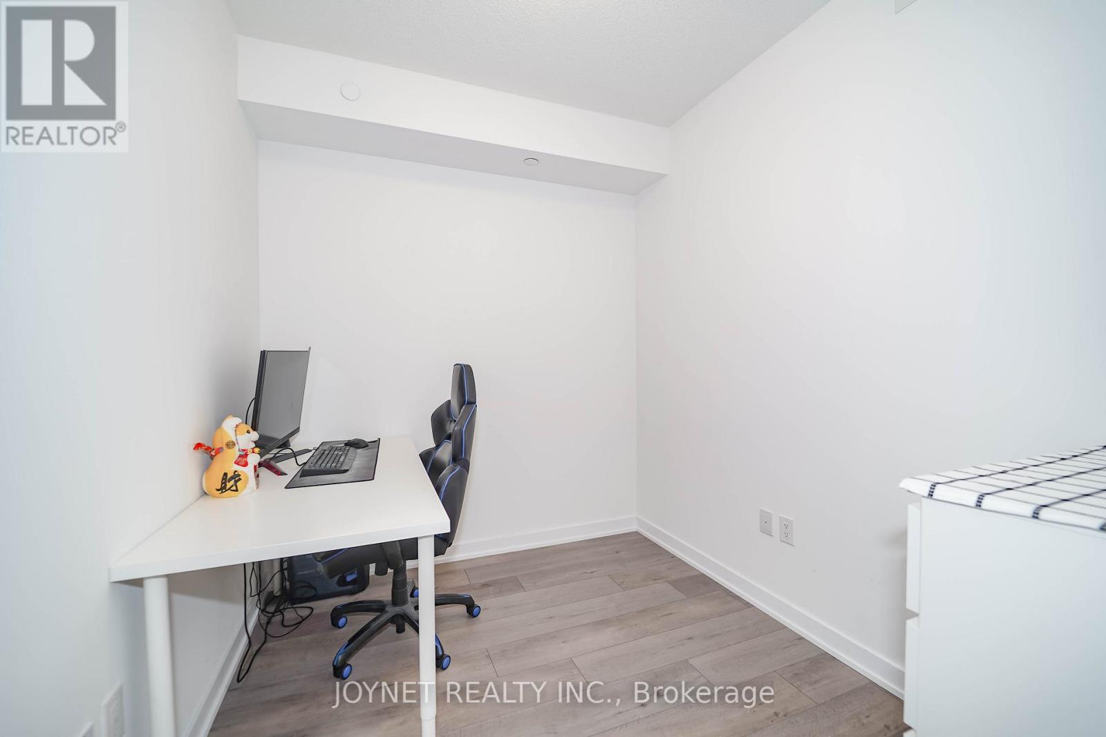 1711 - 10 Honeycrisp Crescent N, Vaughan, Ontario  L4K 5Z8 - Photo 29 - N12685808