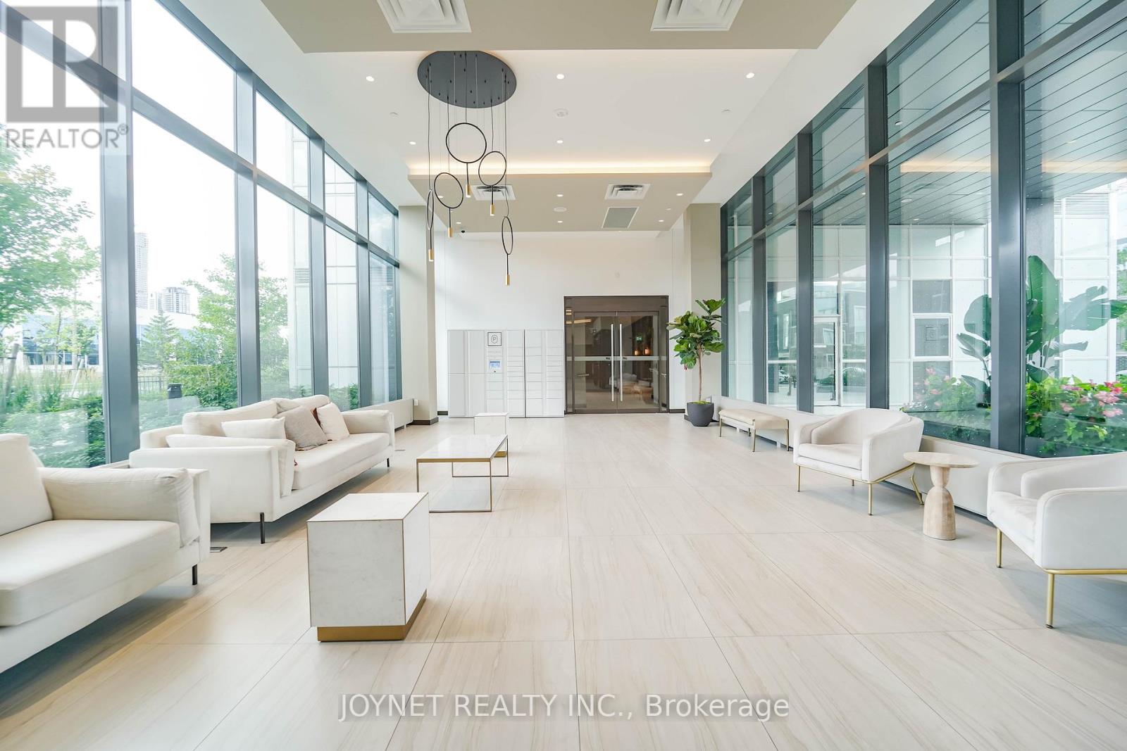 1711 - 10 Honeycrisp Crescent N, Vaughan, Ontario  L4K 5Z8 - Photo 5 - N12685808