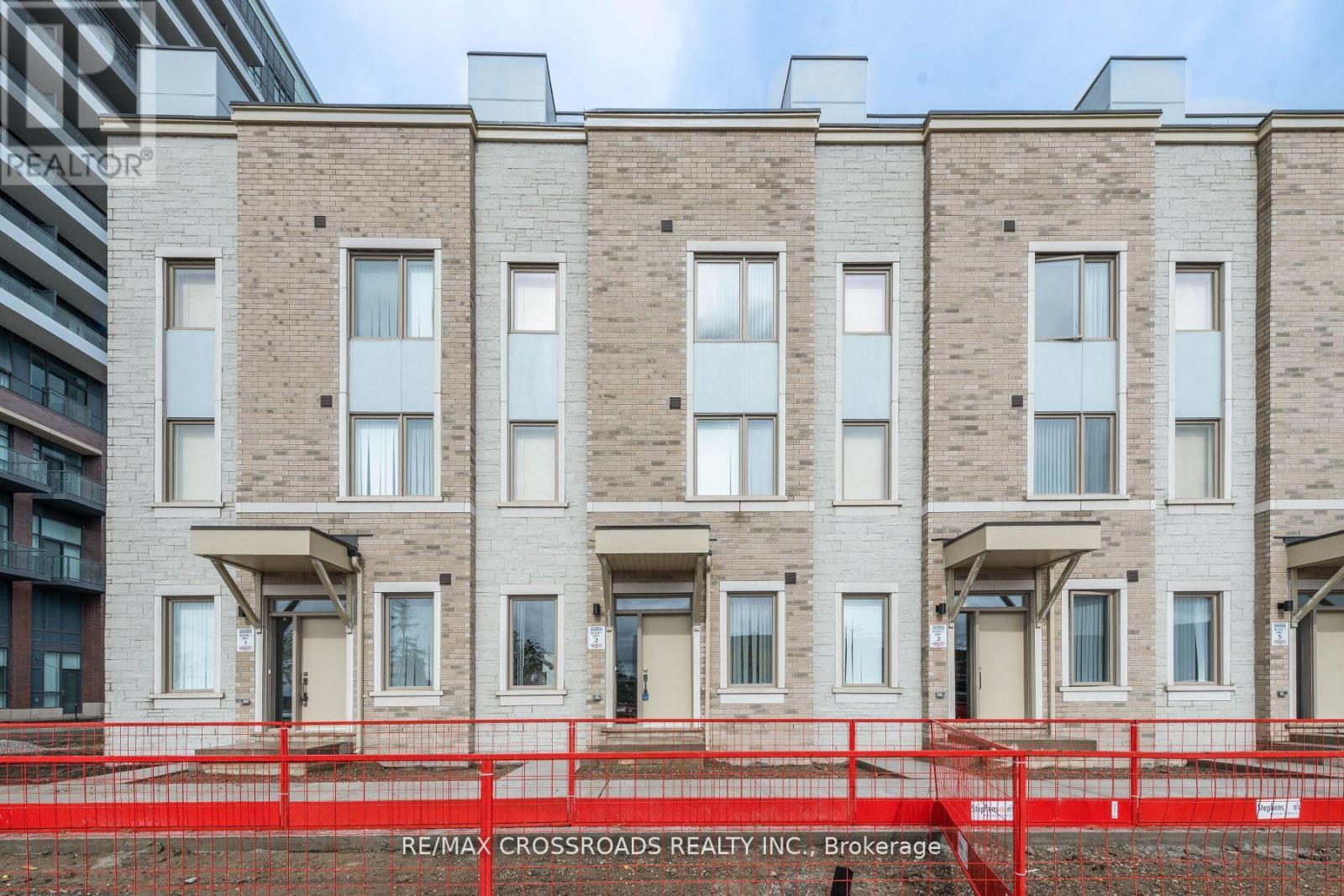 TH02 - 75 MABLE SMITH WAY, Vaughan, Ontario