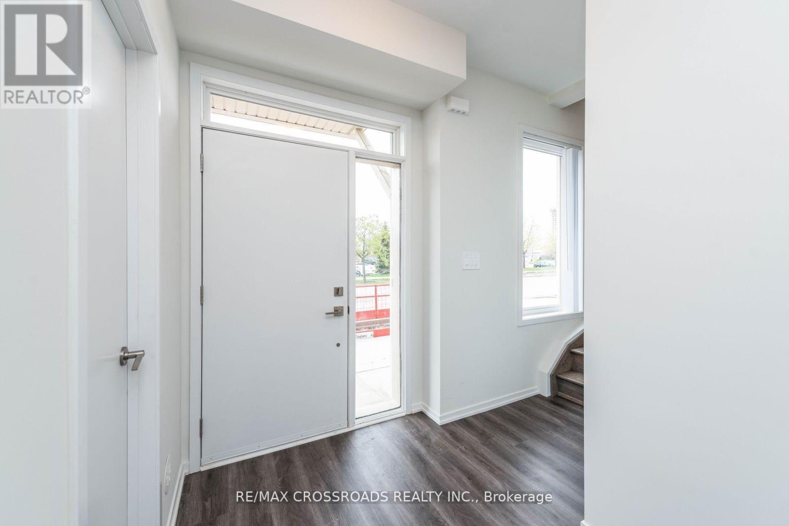 Th02 - 75 Mable Smith Way, Vaughan, Ontario  L4K 0N6 - Photo 2 - N12685926