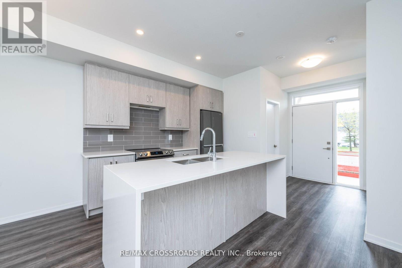 Th02 - 75 Mable Smith Way, Vaughan, Ontario  L4K 0N6 - Photo 6 - N12685926