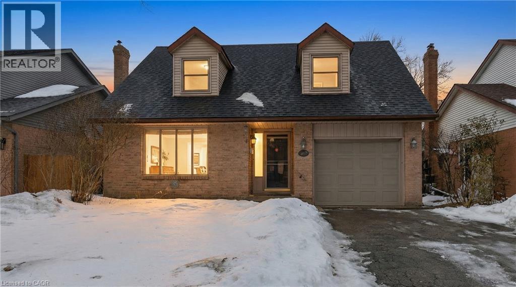 95 Scenic Wood Crescent, Kitchener, Ontario  N2A 3N2 - Photo 2 - 40797627