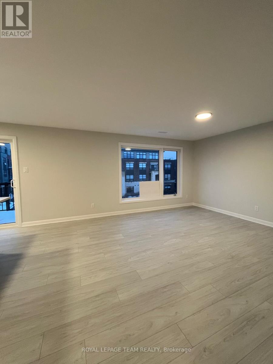 6 - 301 Glenroy Gilbert Drive, Ottawa, Ontario  K2J 7N6 - Photo 13 - X12668070