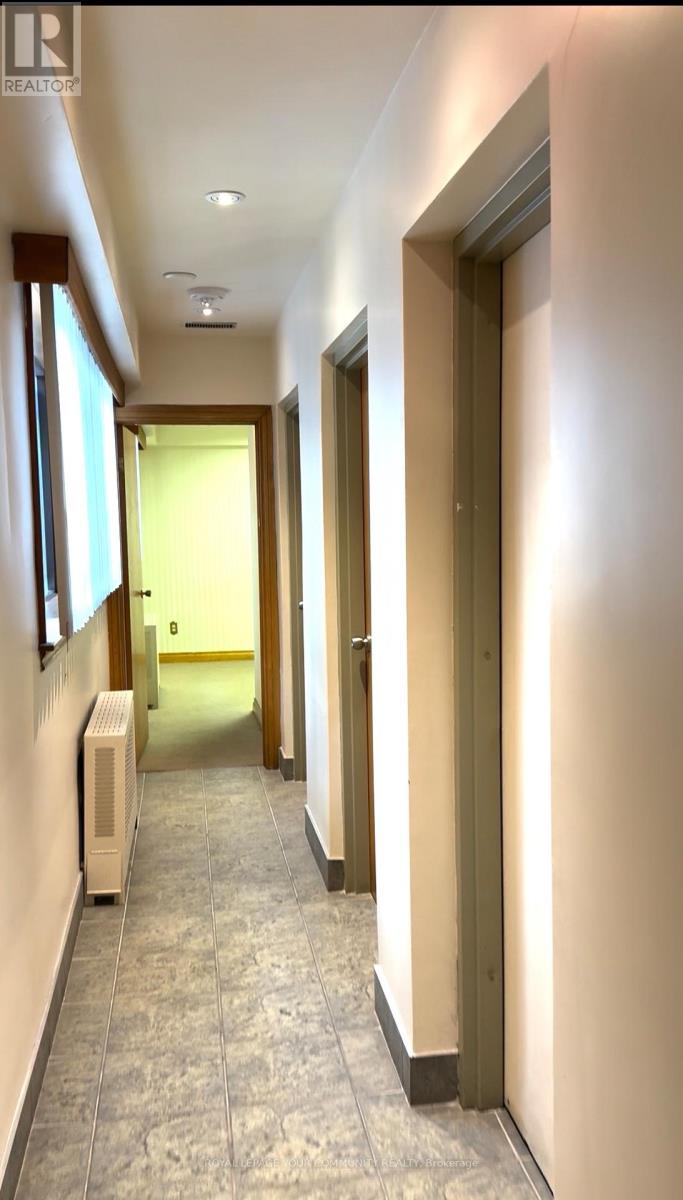 102 - 797 Wilson Avenue, Toronto, Ontario  M3K 1E4 - Photo 2 - W12685814