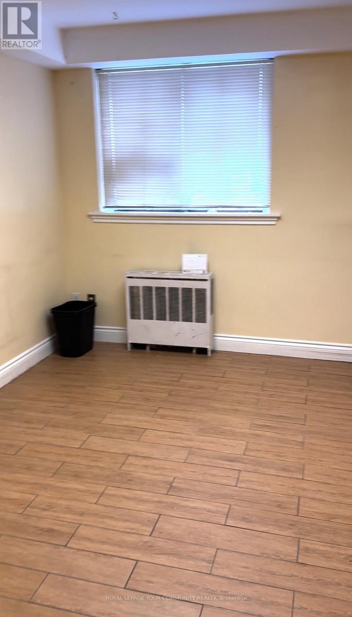 102 - 797 Wilson Avenue, Toronto, Ontario  M3K 1E4 - Photo 5 - W12685814