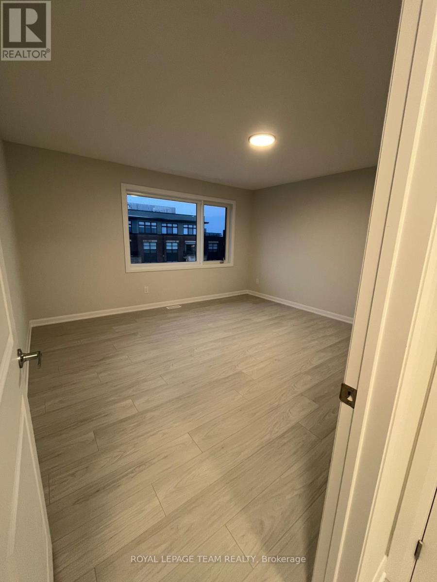 6 - 301 Glenroy Gilbert Drive, Ottawa, Ontario  K2J 7N6 - Photo 16 - X12668070