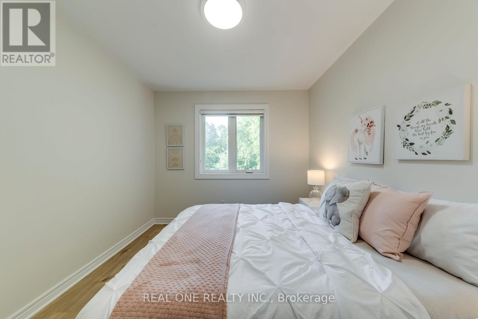 2296 Parkglen Avenue, Oakville, Ontario  L6M 4R3 - Photo 33 - W12685820