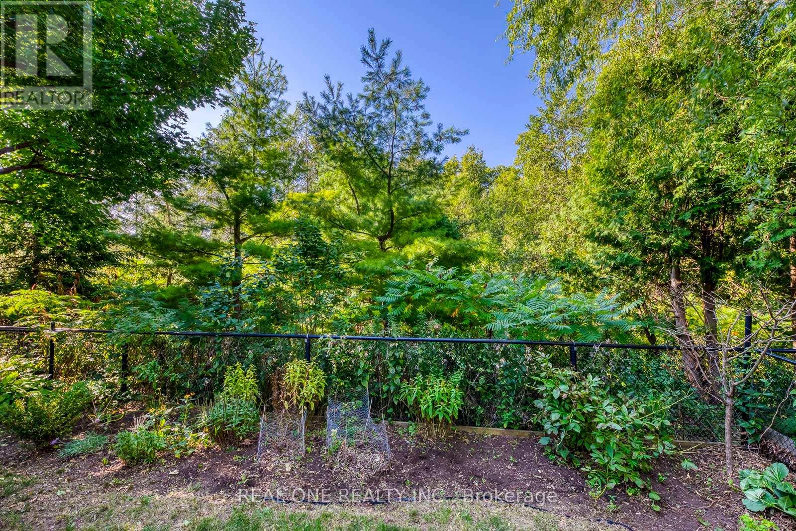 2296 Parkglen Avenue, Oakville, Ontario  L6M 4R3 - Photo 45 - W12685820