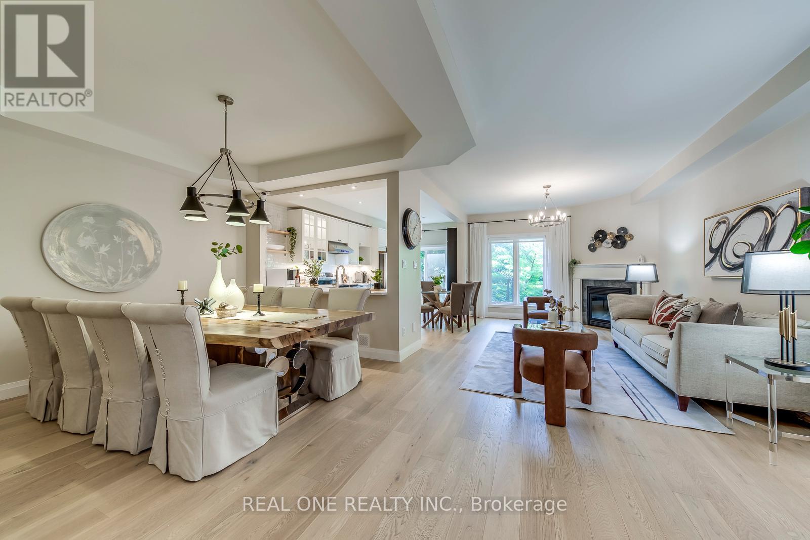 2296 Parkglen Avenue, Oakville, Ontario  L6M 4R3 - Photo 6 - W12685820