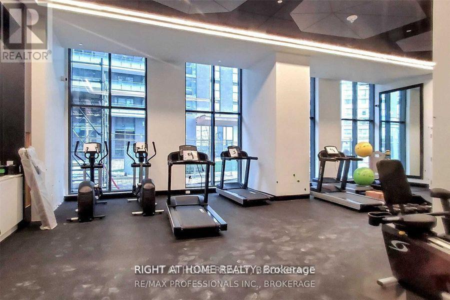 2109 - 30 Samuel Wood Way, Toronto, Ontario  M9B 0C9 - Photo 6 - W12685852