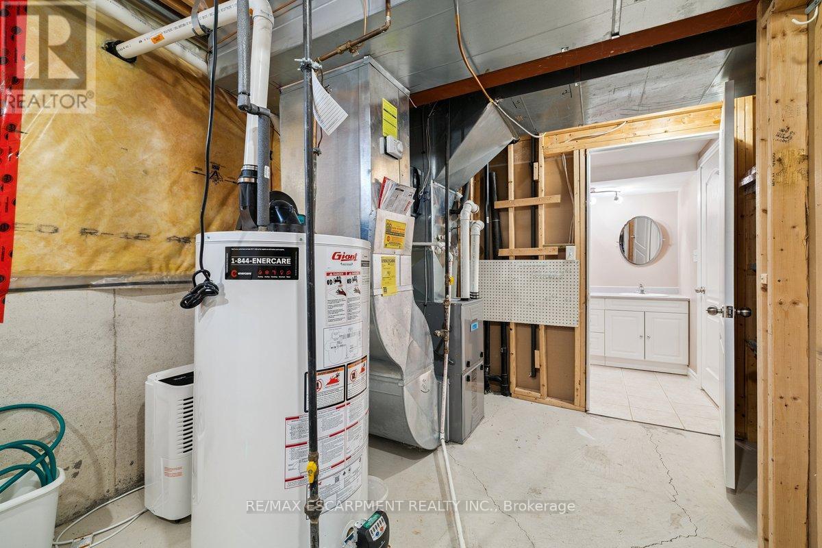 2428 Salcome Drive, Oakville, Ontario  L6H 7N5 - Photo 28 - W12685872