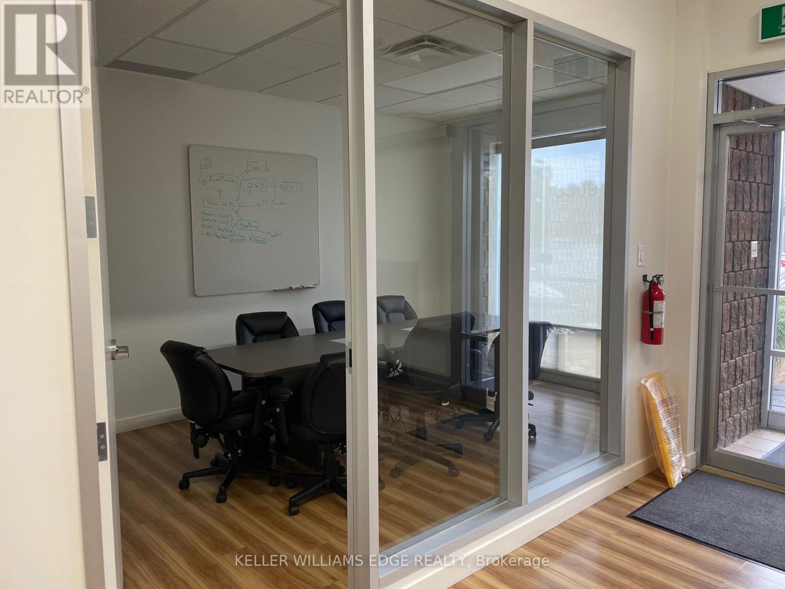 3509 Mainway Drive, Burlington, Ontario  L7M 1A9 - Photo 3 - W12685876