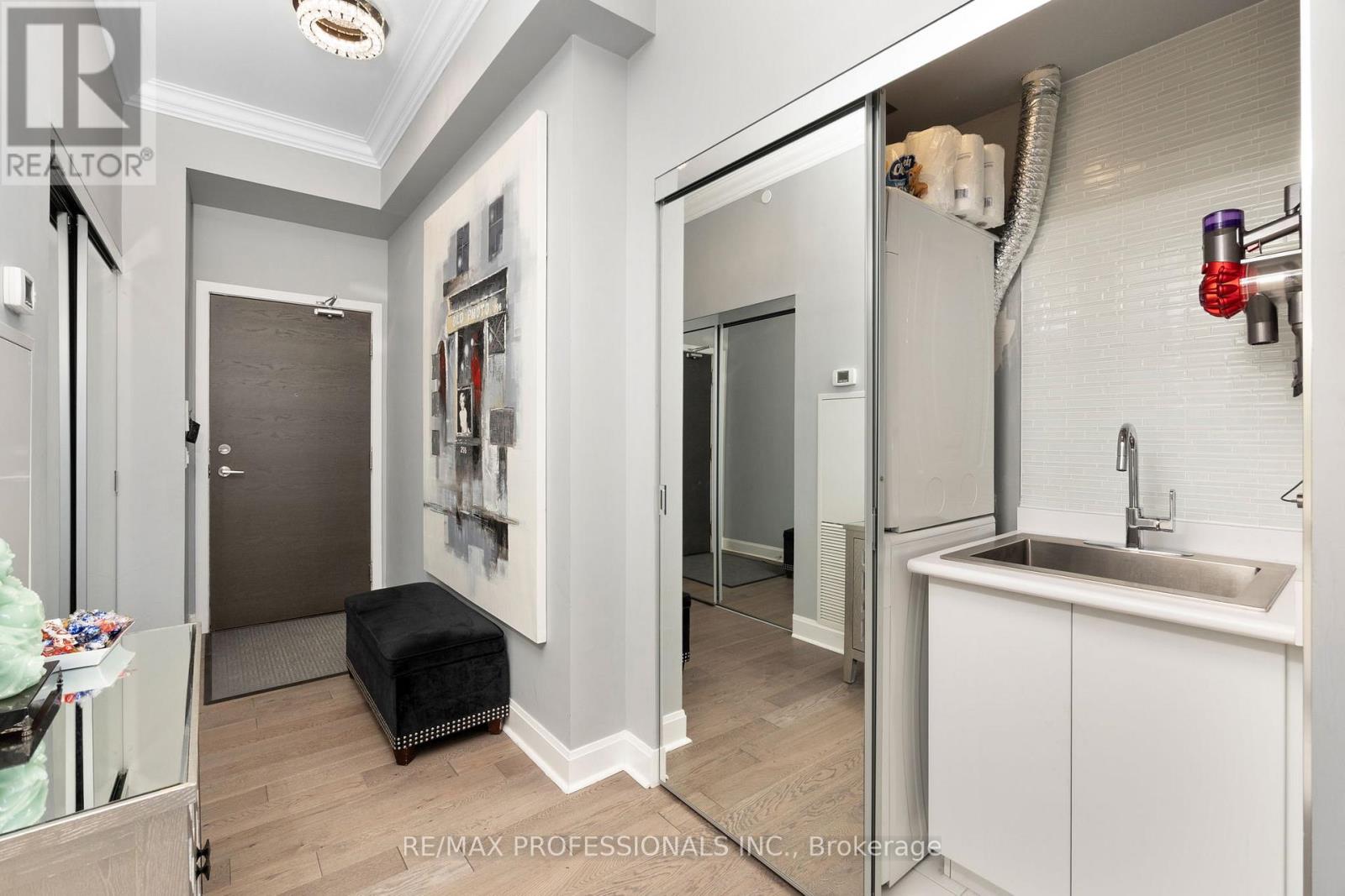 Lph3501 - 33 Shore Breeze Drive, Toronto, Ontario  M8V 0G1 - Photo 10 - W12685892