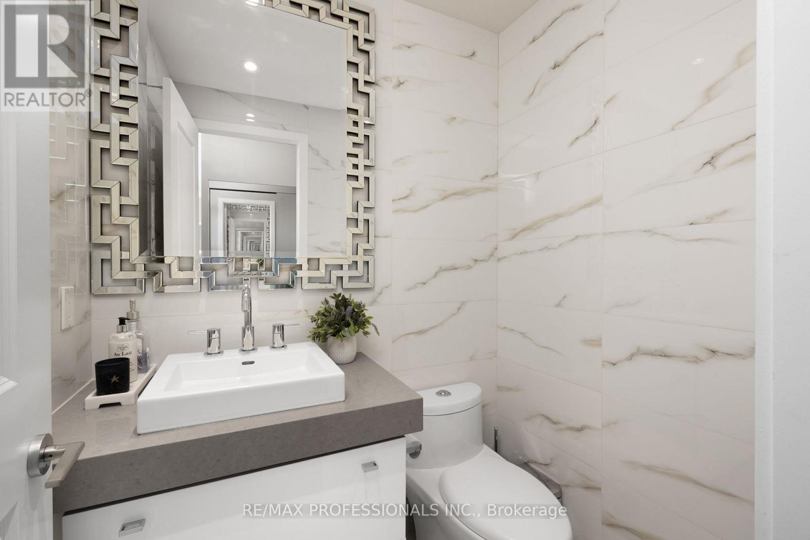 Lph3501 - 33 Shore Breeze Drive, Toronto, Ontario  M8V 0G1 - Photo 12 - W12685892